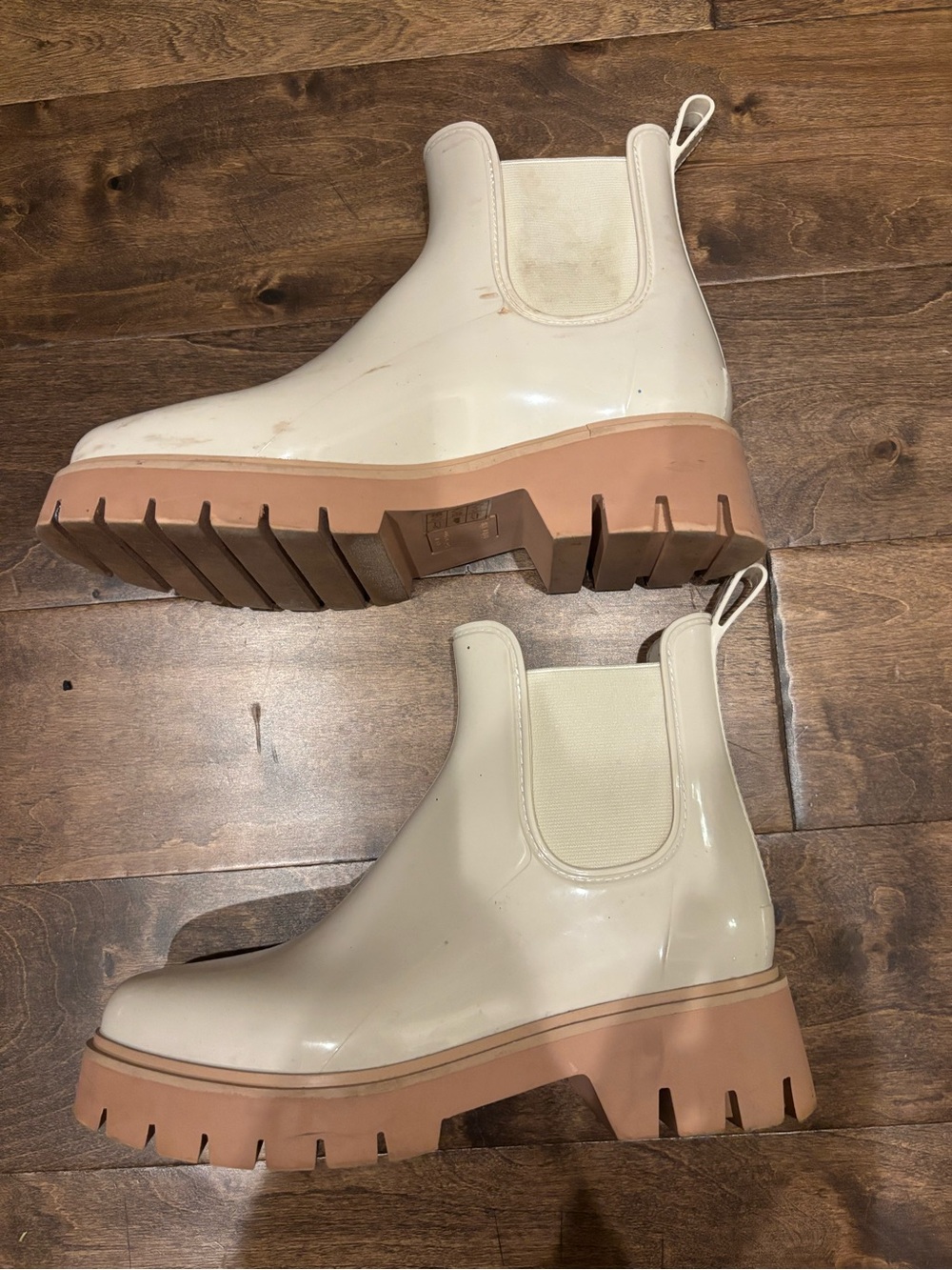 Dolce Vita Waterproof Boots, Chelsea Rain Boots in Cream and Tan